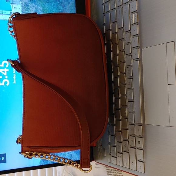 Designer (I.N.C) Mini handbag in Burgundy. Never, ever carried it! Cute! - Picture 3 of 3